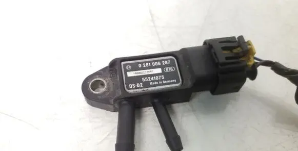 Opel Combo D Exhaust pressure sensor 0281006287 55241075
