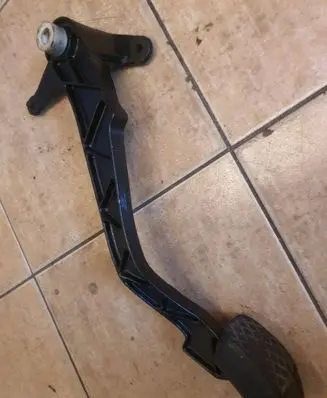 Audi A6 S6 C4 4A Clutch pedal 4a1721323a