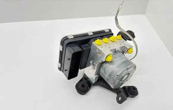 Volvo XC60 ABS Pump 32214772 32214803 31387278