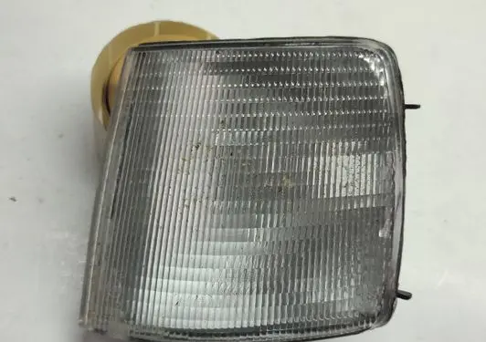 Volkswagen PASSAT B3 Front indicator light TYC183314 010396