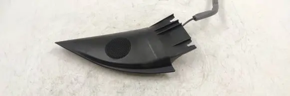 Volkswagen PASSAT B5 Front door high frequency speaker 837986