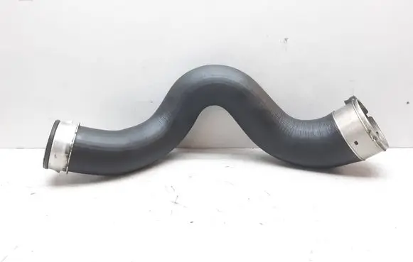 BMW 3 E90 E91 Intercooler hose/pipe 4737924