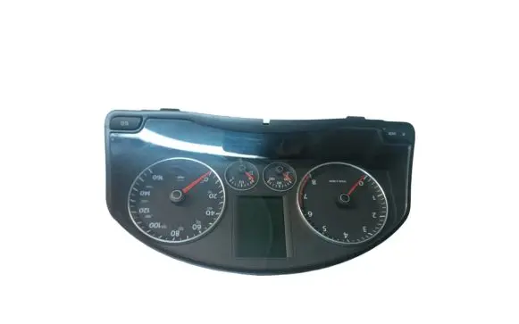 Volkswagen Scirocco Speedometer (instrument cluster) 1K8920970F