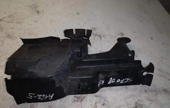 Volvo XC70 Radiator support slam panel bracket 30763220