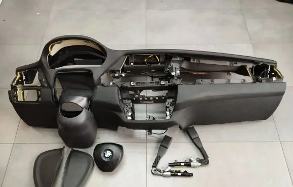 BMW X6 E71 Dashboard 70W109511 1101127046710