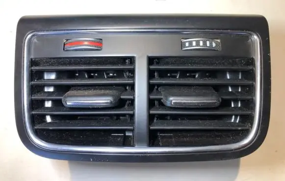 Audi S5 Rear air vent grill 8K0819203J