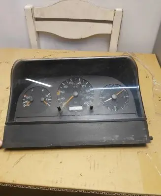 Mercedes-Benz Sprinter W901 W902 W903 W904 Speedometer (instrument cluster) MB0005425301