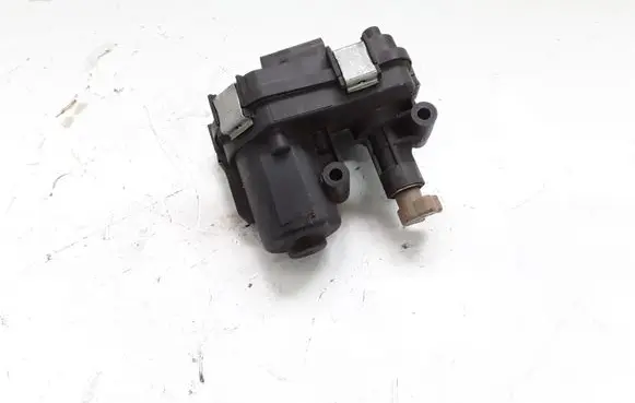 Opel Insignia A Intake manifold valve actuator/motor TMS2F 33401016A0