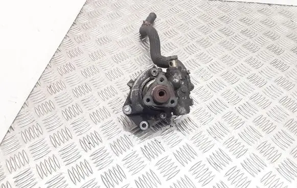 Audi A6 S6 C6 4F Power steering pump 06E145393