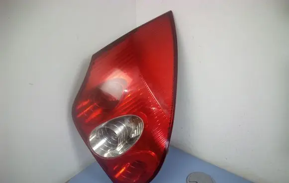Renault Laguna II Rear/tail lights 8200002472