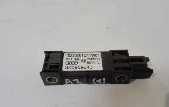 Audi A2 Airbag deployment crash/impact sensor 8Z0959643 0230Z01Q1TW0