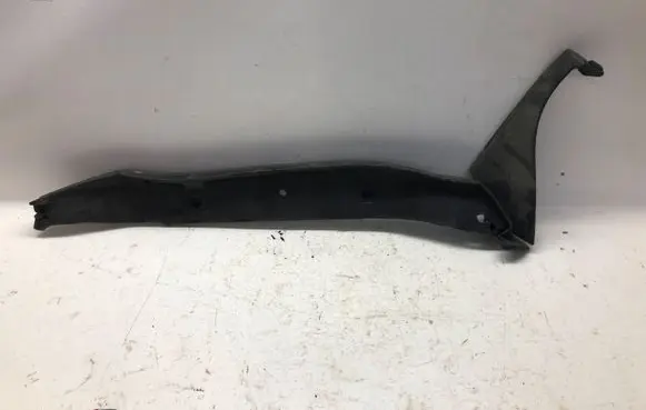 Audi A8 S8 D4 4H Fender foam support/seal 4H0821111C