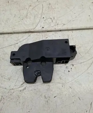 Peugeot 407 Loading door lock PA6630FF