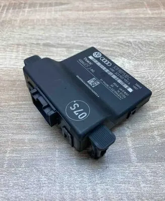 Volkswagen PASSAT B6 Gateway control module 3C0907530C 3C0907951A USED