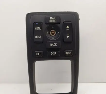 Lexus IS 200-300 Central console control unit 8682053040 CYKS6190A H63011369
