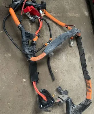Ford Mondeo MK V Positive cable (battery)