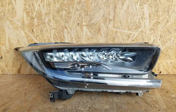 Honda CR-V Headlight/headlamp 33100TLAG11 27022542