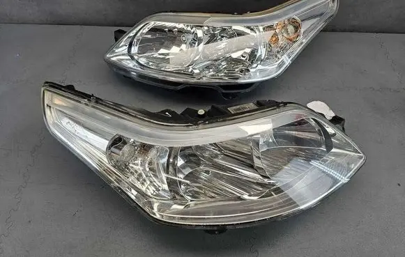 Citroen C4 I Headlights/headlamps set 103419012086