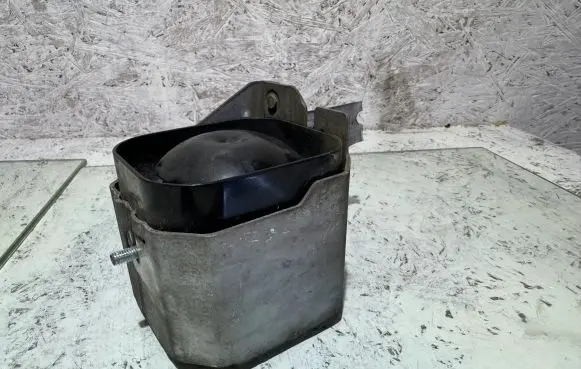 Volvo XC90 Alarm system siren 31110042