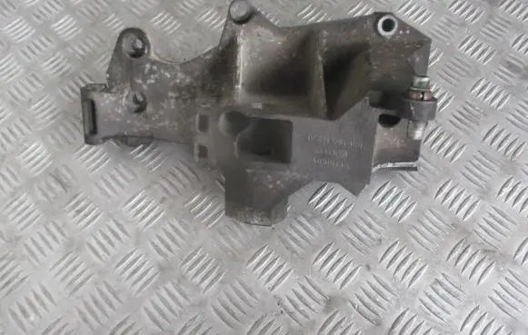 Audi A4 S4 B6 8E 8H Generator/alternator bracket 038903143AE