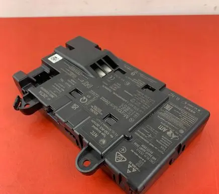 Mercedes-Benz GLE W167 Wireless charging module A1779004710