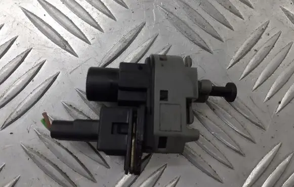 Jaguar X-Type Brake pedal sensor switch 1S7T-13480-AA