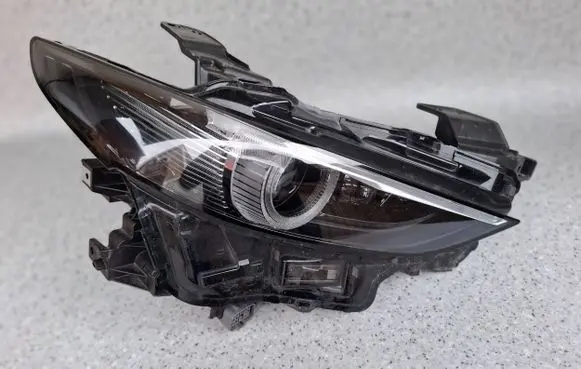 Mazda 3 Headlight/headlamp BCJH51030