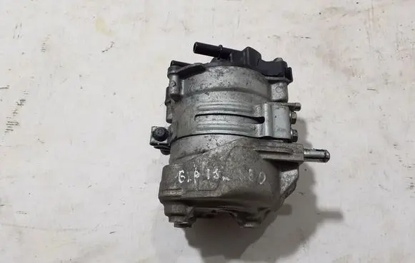 Peugeot Expert Fuel filter housing 9816498980
