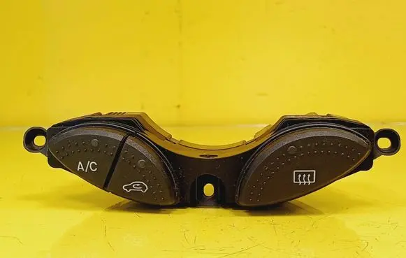 Ford Focus Air conditioning (A/C) switch YS4T19A945BA