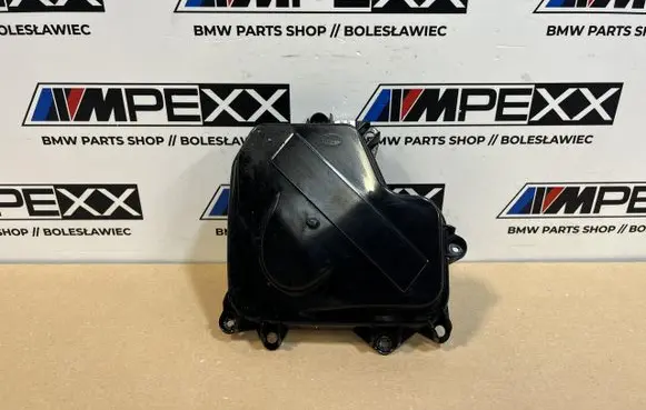 BMW 3 E90 E91 Headlight/headlamp dust cover 66531L