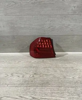 BMW 3 E90 E91 Rear/tail lights 7289426