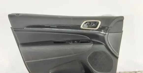 Jeep Grand Cherokee Front door card panel trim