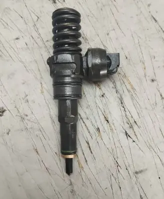 Ford Galaxy Fuel injector 038130073AG