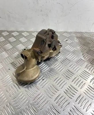 Audi A6 S6 C6 4F Oil pump 06E115105G