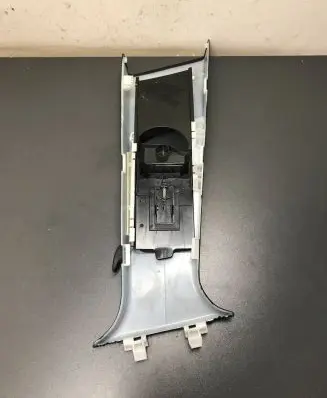 Mercedes-Benz E W212 (B) pillar trim (top) A2126900330 SP5960LJ