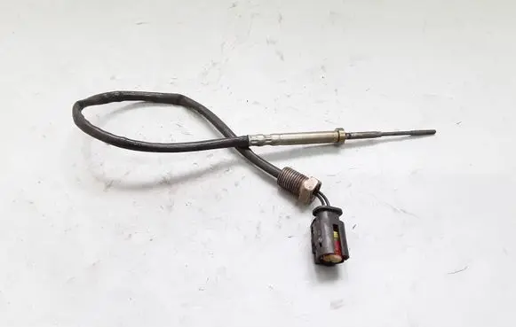 BMW 1 F20 F21 Exhaust gas temperature sensor HU2657009080