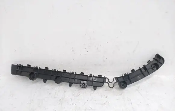 Mitsubishi Outlander Rear bumper mounting bracket 4B45X