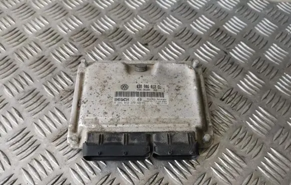 Skoda Octavia Mk1 (1U) Engine control unit/module 038906012CL 0281010380