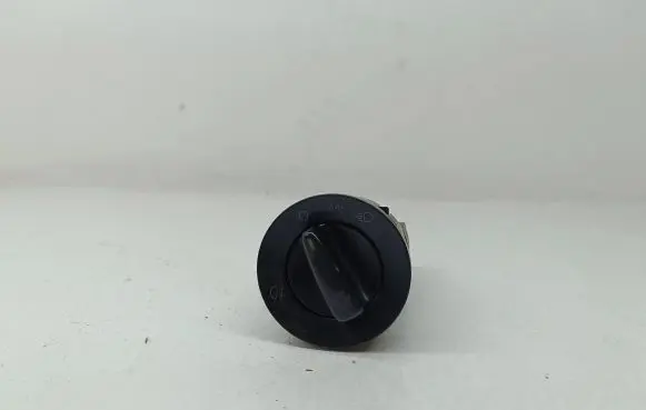 Volkswagen PASSAT B5.5 Light switch 1C0941531