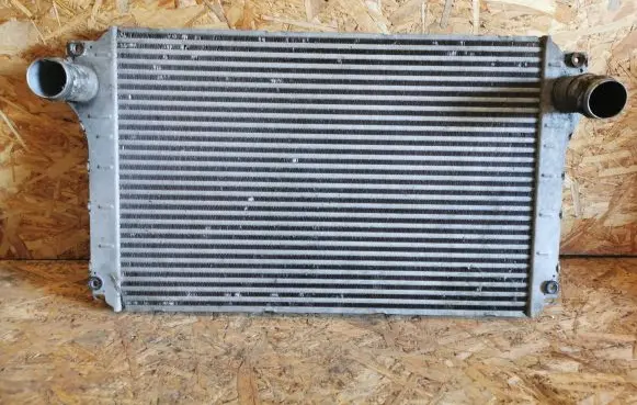 Toyota Avensis T250 Intercooler radiator JD1271002220 0710022200