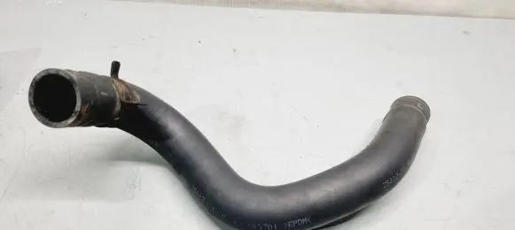 Hyundai Tucson TL Engine coolant pipe/hose 25412D3100 25410D3100