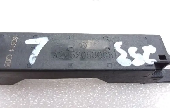 Mercedes-Benz GLC X253 C253 Keyless (KESSY) go control unit/module A2059053005