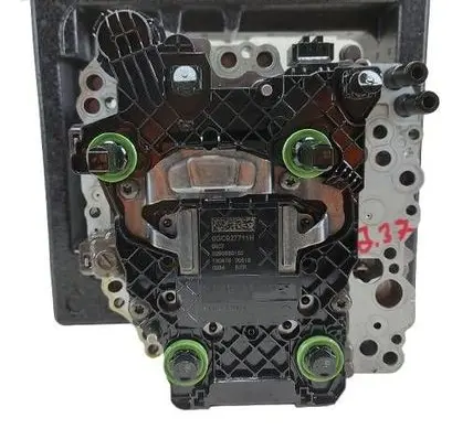 Volkswagen PASSAT B8 Transmission gearbox valve body 0gc927711h