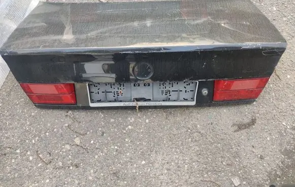 BMW 5 E34 Tailgate/trunk/boot lid