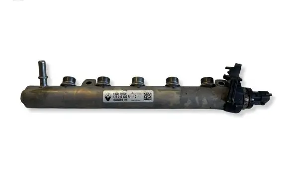 Mercedes-Benz Vito Viano W447 Fuel main line pipe 175216420R H8201044829 1622500619