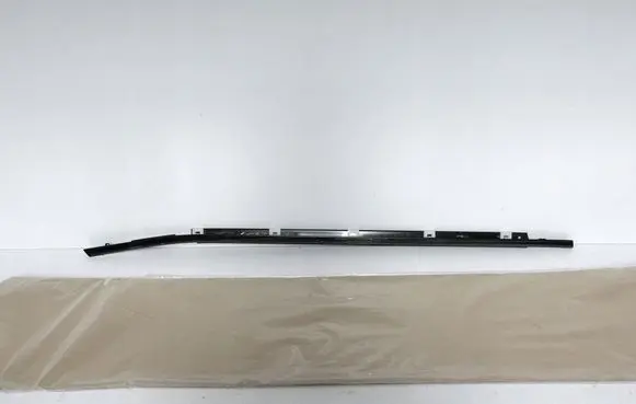 Lexus NX Rubber seal loading door 7571078040
