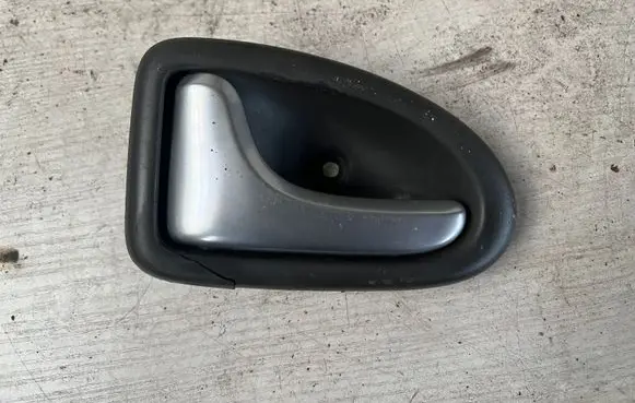 Renault Scenic I Rear door interior handle 7700415974