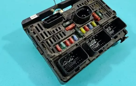 Citroen C5 Central body control module 9658539680 IMPRK1596286