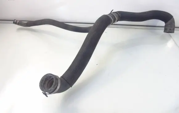 Maserati Ghibli Engine coolant pipe/hose
