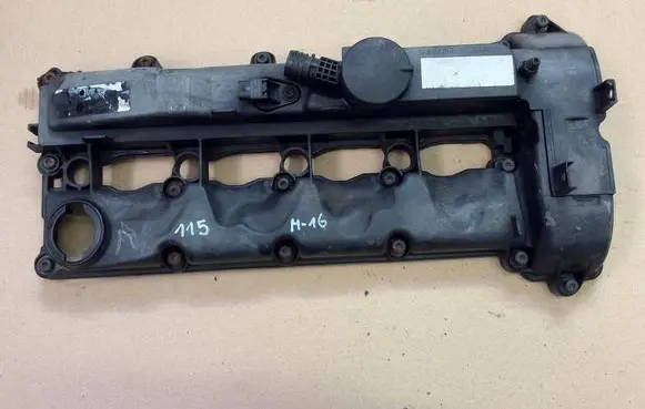 Mercedes-Benz Sprinter W906 Rocker cam cover A6510108918
